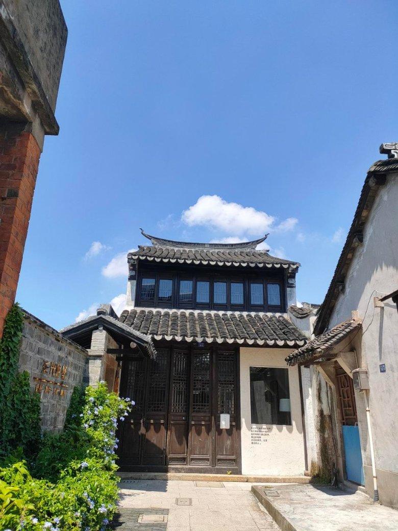 互联网信息审核员怎么考证书?考取流程及就业方向